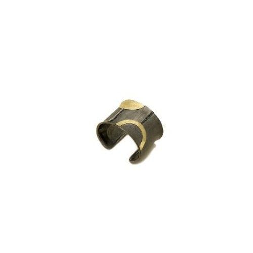 A wide yellow gold cuff